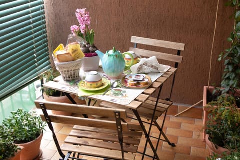 Patio, Food, Breakfast