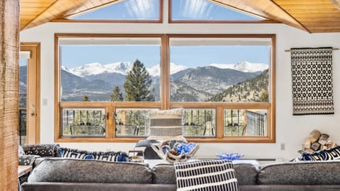 Primavista Luxury Home at Windcliff condo House in Rocky Mountain National Park