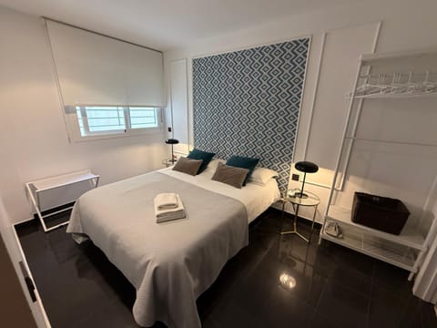 Apartamentos Pedregalejo Beach Playa Apartment in Malaga