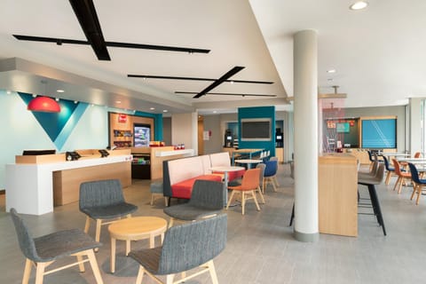 Avid Hotels - Denver Airport Area, an IHG Hotel Hotel in Commerce City