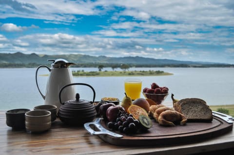 Food, Continental breakfast