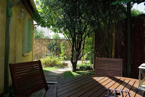 La Vigneronne House in Dijon