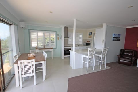 Beacon Heights Coffs Jetty Apartment in Coffs Harbour