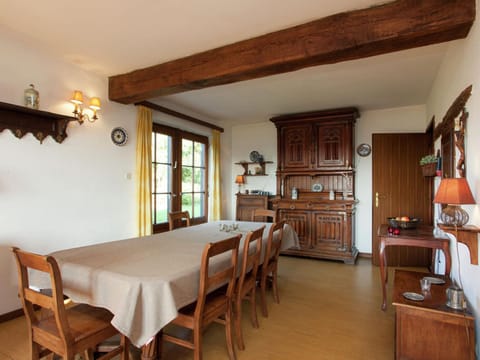 Friendly and rustic family home with fireplace House in Trois-Ponts