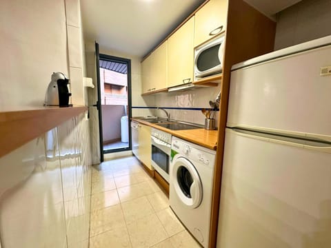 Apartamentos Dos Torres Gandalf - Excelente ubicación centrica con garaje incluido Condo in Zaragoza