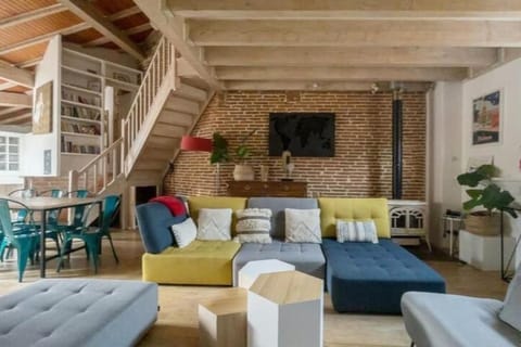 NOCNOC - L'Artiste du Capitole, hyper-centre, 4 lits Condominio in Toulouse