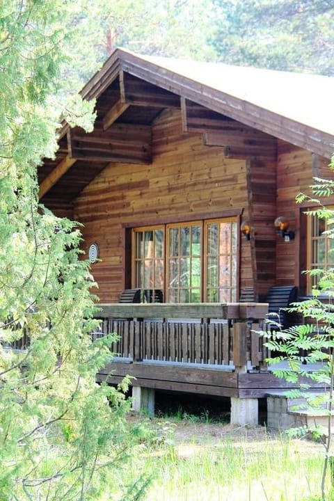 Коттедж на берегу живописного озера House in Finland