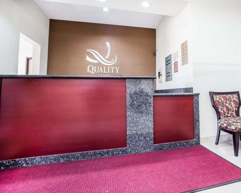 Quality Inn & Suites Altoona - Des Moines Hotel in Altoona