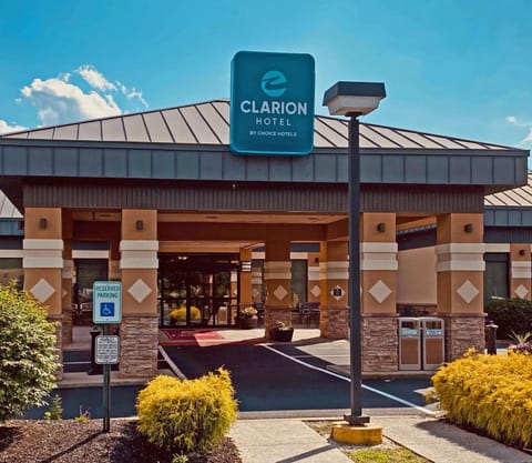 Clarion Hotel & Conference Center Hotel in Toms River