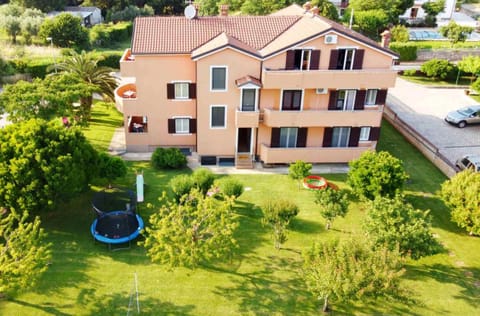 Property building, Garden, Garden view