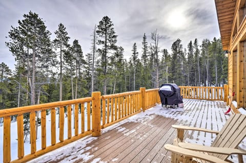 Mountainside Fairplay Cabin with Game Room and Sauna! House in Park County