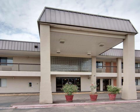 Property building, On site