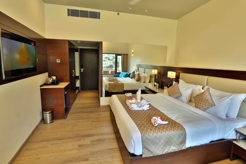 Seasons Park Resort Hotel in Gujarat