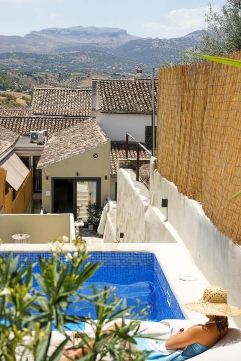 Natural landscape, Mountain view, Swimming pool