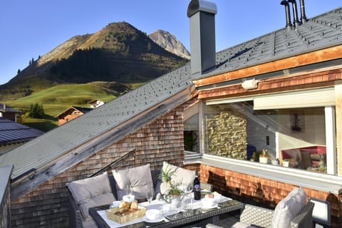 Bird's eye view, Balcony/Terrace, Mountain view