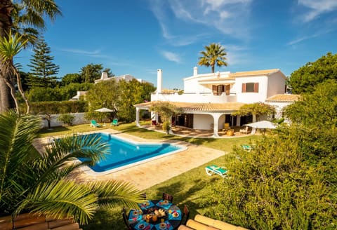 Property building, Pool view, Swimming pool