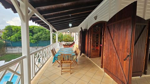 Appartement de 3 chambres avec vue sur la mer piscine partagee et terrasse amenagee a Les Trois Ilets a 1 km de la plage Eigentumswohnung in Les Trois-Îlets