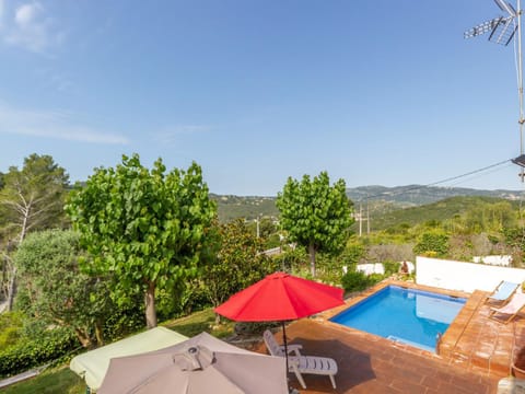Welcoming Villa in Olivella with Swimming Pool Villa in Garraf