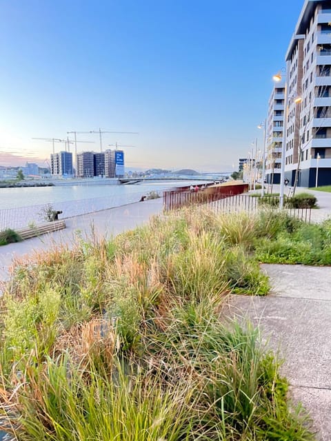 Nearby landmark, Lake view, River view