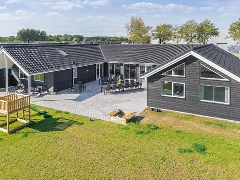 24 person holiday home in Hasselberg Maison in Kappeln