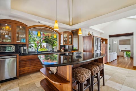 KAPIOLANI - AS SEEN ON HGTV home House in Princeville