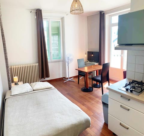 Studio MAKATI Copropriété in Chambery