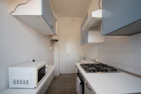 oven, stove, kitchen