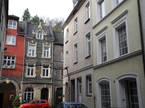 Altes Winzerhaus House in Graach an der Mosel