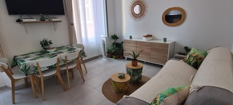 La Canopée Superbe 2 pièces neuf à 100m de la plage Classé 2 étoiles Apartment in Menton