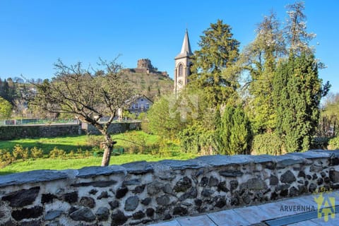 Vie de Château 2 House in Auvergne-Rhône-Alpes