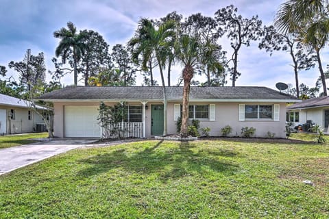 Family-Friendly Home about 4 Mi to Naples Beach and Pier Casa in East Naples