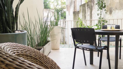 Fabulous and Quiet Apartment+Balcony in Barrio Norte. Your easy access to Buenos Aires! Copropriété in Buenos Aires