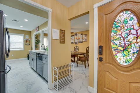 Serene Kenner Home 16 Mi to French Quarter! Casa in Kenner