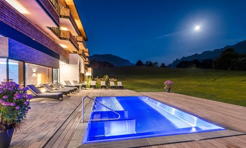 Night, Mountain view, Swimming pool, Swimming pool, Open Air Bath