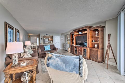 Relaxing Resort Retreat with Impeccable Ocean Views! Condo in North Topsail Beach