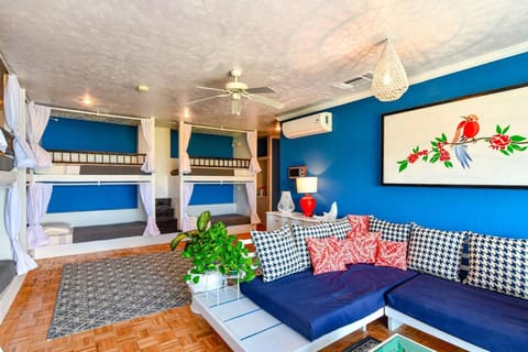 Viking Hill Oceanfront Hostel & Resort Condo in Nassau