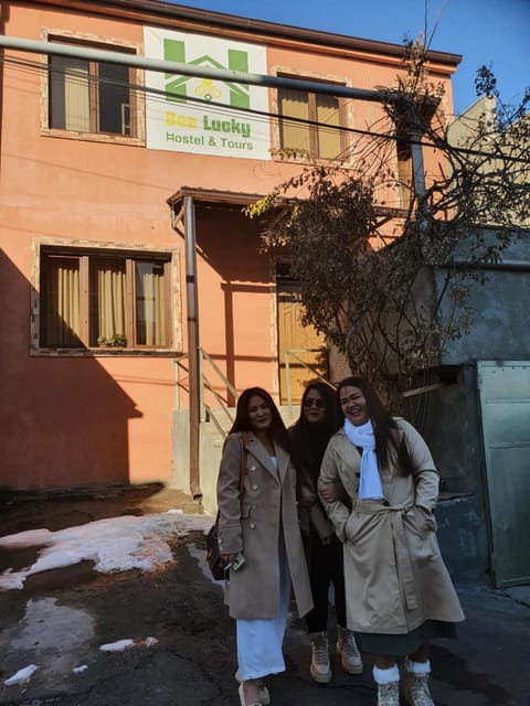 Bee Lucky Hostel and Tours Auberge de jeunesse in Yerevan