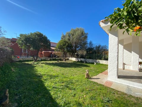 Property building, Garden, Garden view