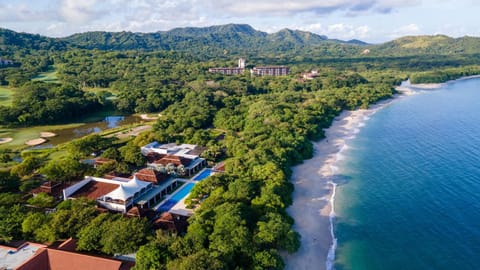 Bougainvillea 2102 Luxury Apartment - Reserva Conchal House in Guanacaste Province