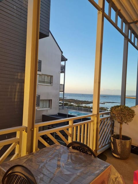 Patio, Sea view