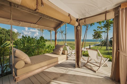 Property building, Balcony/Terrace