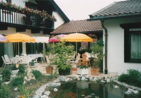 Hotel Edelweiß Bed and Breakfast in Tyrol