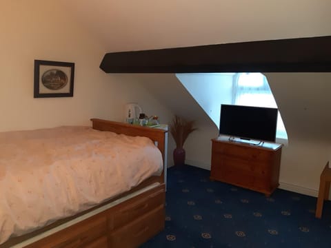 Phoenix Nights Guest House Vacation rental in Barrow-in-Furness