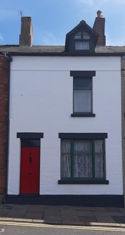 Phoenix Nights Guest House Vacation rental in Barrow-in-Furness