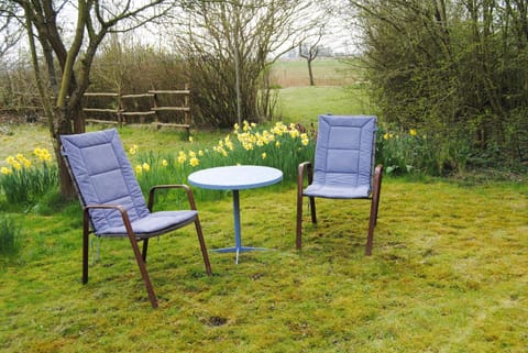 Garden, Seating area