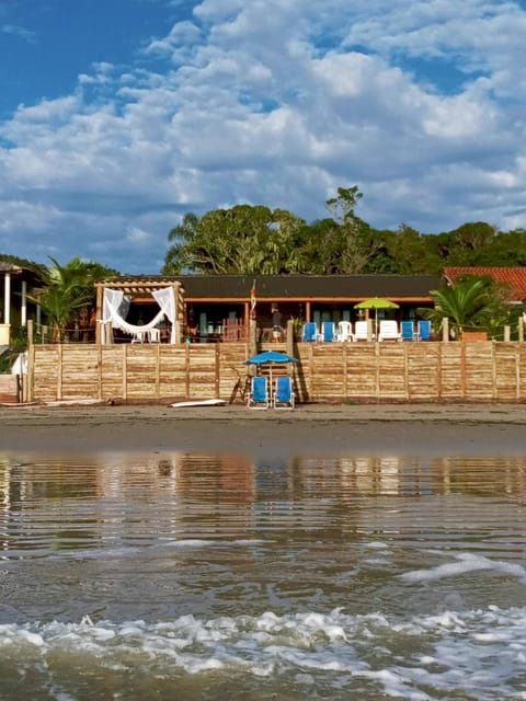 Facade/entrance, Beach