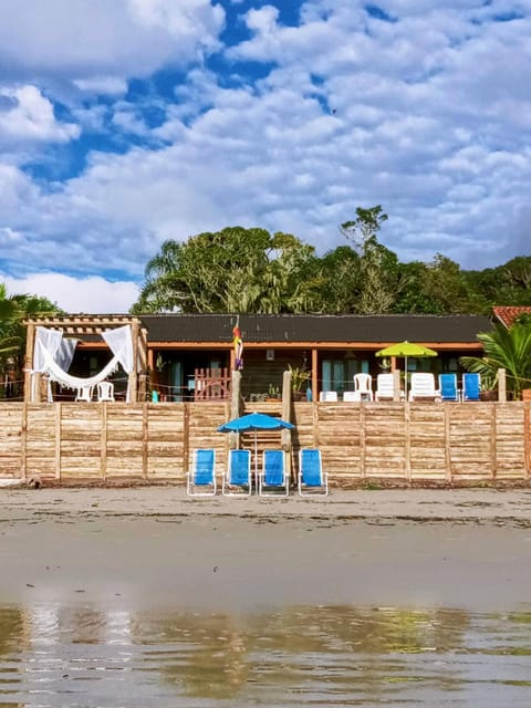 Facade/entrance, Natural landscape, Beach