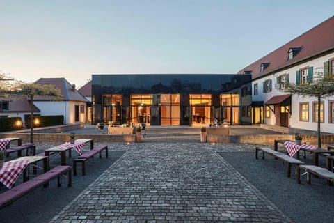 Inner courtyard view