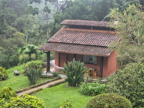 Chalé das Montanhas - Cachoeira particular dentro da hospedagem House in Nova Friburgo