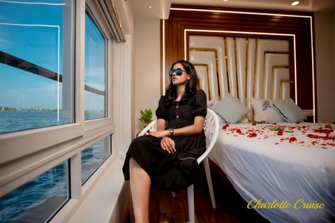 Charlotte Cruise House Boat Barca ormeggiata in Alappuzha